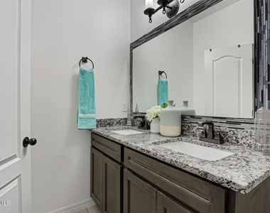 569 Lanner Street - Photo Thumbnail 36