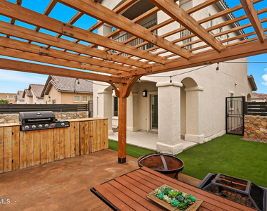 569 Lanner Street - Photo Thumbnail 39