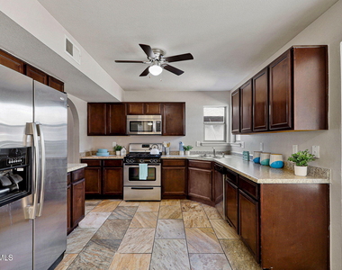 1290 Hidden Bend Place - Photo Thumbnail 6