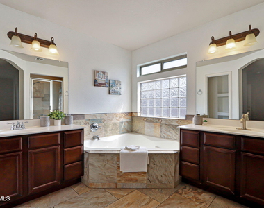 1290 Hidden Bend Place - Photo Thumbnail 19