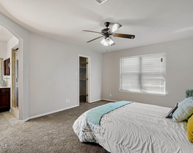 1290 Hidden Bend Place - Photo Thumbnail 17