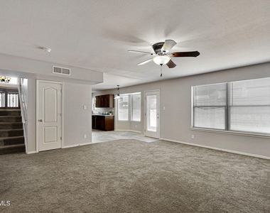 1290 Hidden Bend Place - Photo Thumbnail 9
