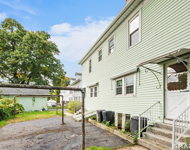 9 Floral Avenue - Photo Thumbnail 16