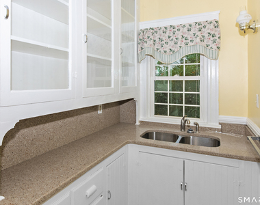 9 Floral Avenue - Photo Thumbnail 9