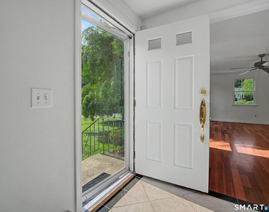 33 Gerald Drive - Photo Thumbnail 8