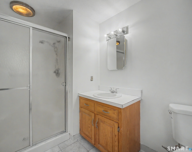 33 Gerald Drive - Photo Thumbnail 25
