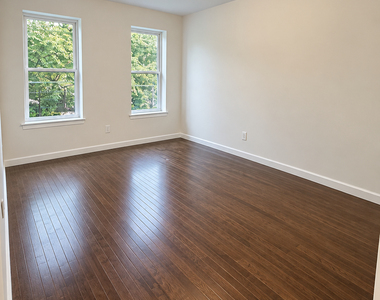 659 Bradford Street - Photo Thumbnail 1