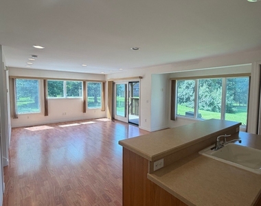 85 Green Hill Road - Photo Thumbnail 4