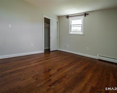 99 Elm Ridge Drive - Photo Thumbnail 4