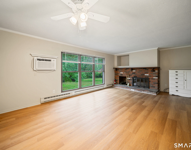 110 Wellington Drive - Photo Thumbnail 11