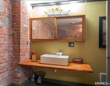 325 Lafayette Street - Photo Thumbnail 24