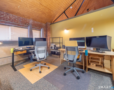 325 Lafayette Street - Photo Thumbnail 21