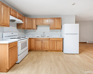 180 Cherry Street - Photo Thumbnail 2