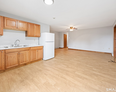 180 Cherry Street - Photo Thumbnail 3