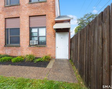 180 Cherry Street - Photo Thumbnail 18