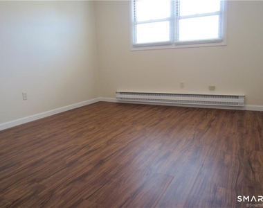 26 Elmview Circle - Photo Thumbnail 11