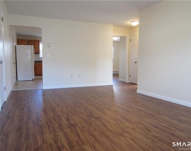 26 Elmview Circle - Photo Thumbnail 4
