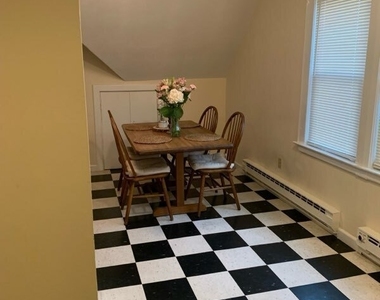 37 Maplewood Avenue - Photo Thumbnail 2