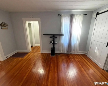 62 Colony Street - Photo Thumbnail 5