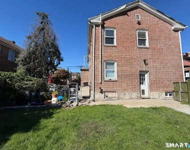 62 Colony Street - Photo Thumbnail 13