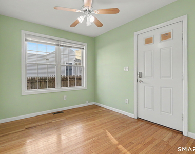7 Fenwick Place - Photo Thumbnail 4