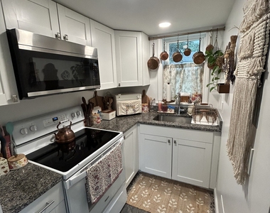 16 South Street - Photo Thumbnail 3