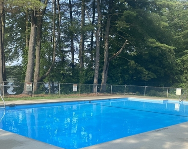 6 Grandview Drive - Photo Thumbnail 15