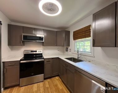 6 Grandview Drive - Photo Thumbnail 7