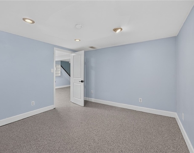 1542 Hawthorne St - Photo Thumbnail 29