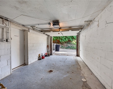 1542 Hawthorne St - Photo Thumbnail 34