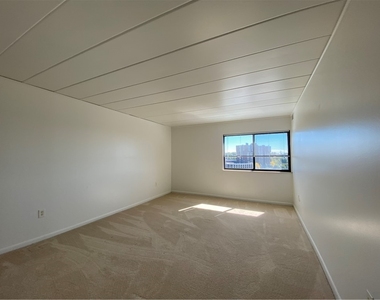 53 Academy Avenue - Photo Thumbnail 22