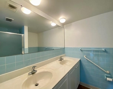 53 Academy Avenue - Photo Thumbnail 8
