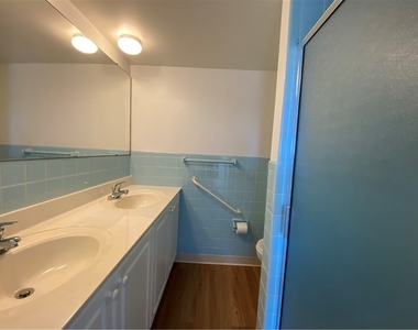 53 Academy Avenue - Photo Thumbnail 20