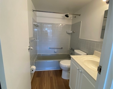 53 Academy Avenue - Photo Thumbnail 27