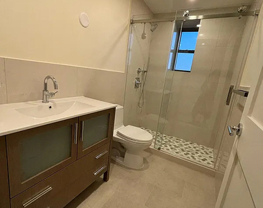 West 81st Street - Photo Thumbnail 17