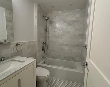 West 81st Street - Photo Thumbnail 12