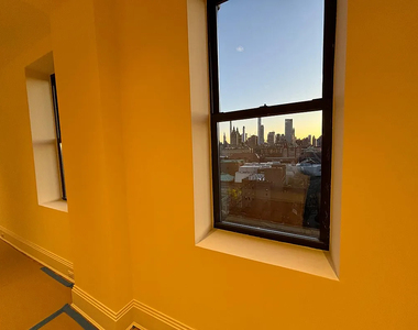 West 81st Street - Photo Thumbnail 19