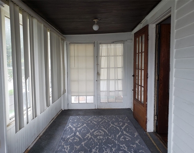 40 Griswold Street - Photo Thumbnail 2