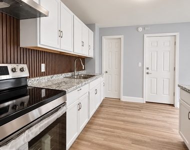 16 Pleasant Avenue - Photo Thumbnail 8