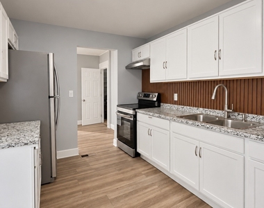 16 Pleasant Avenue - Photo Thumbnail 10