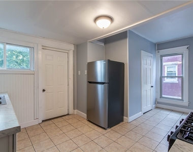 863 W Main Street - Photo Thumbnail 16