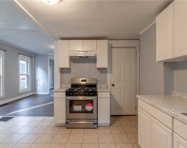 863 W Main Street - Photo Thumbnail 18
