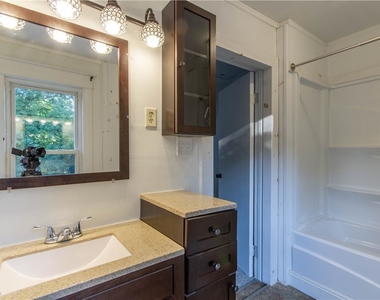 863 W Main Street - Photo Thumbnail 29