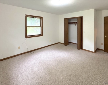 55 White Street - Photo Thumbnail 25