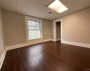 609 State Street - Photo Thumbnail 20