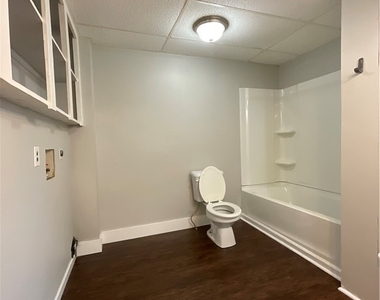609 State Street - Photo Thumbnail 30