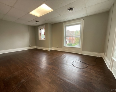 609 State Street - Photo Thumbnail 7