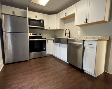 609 State Street - Photo Thumbnail 14