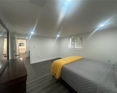 4 Center Terrace - Photo Thumbnail 29