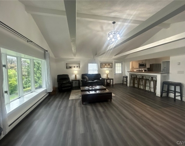 4 Center Terrace - Photo Thumbnail 7